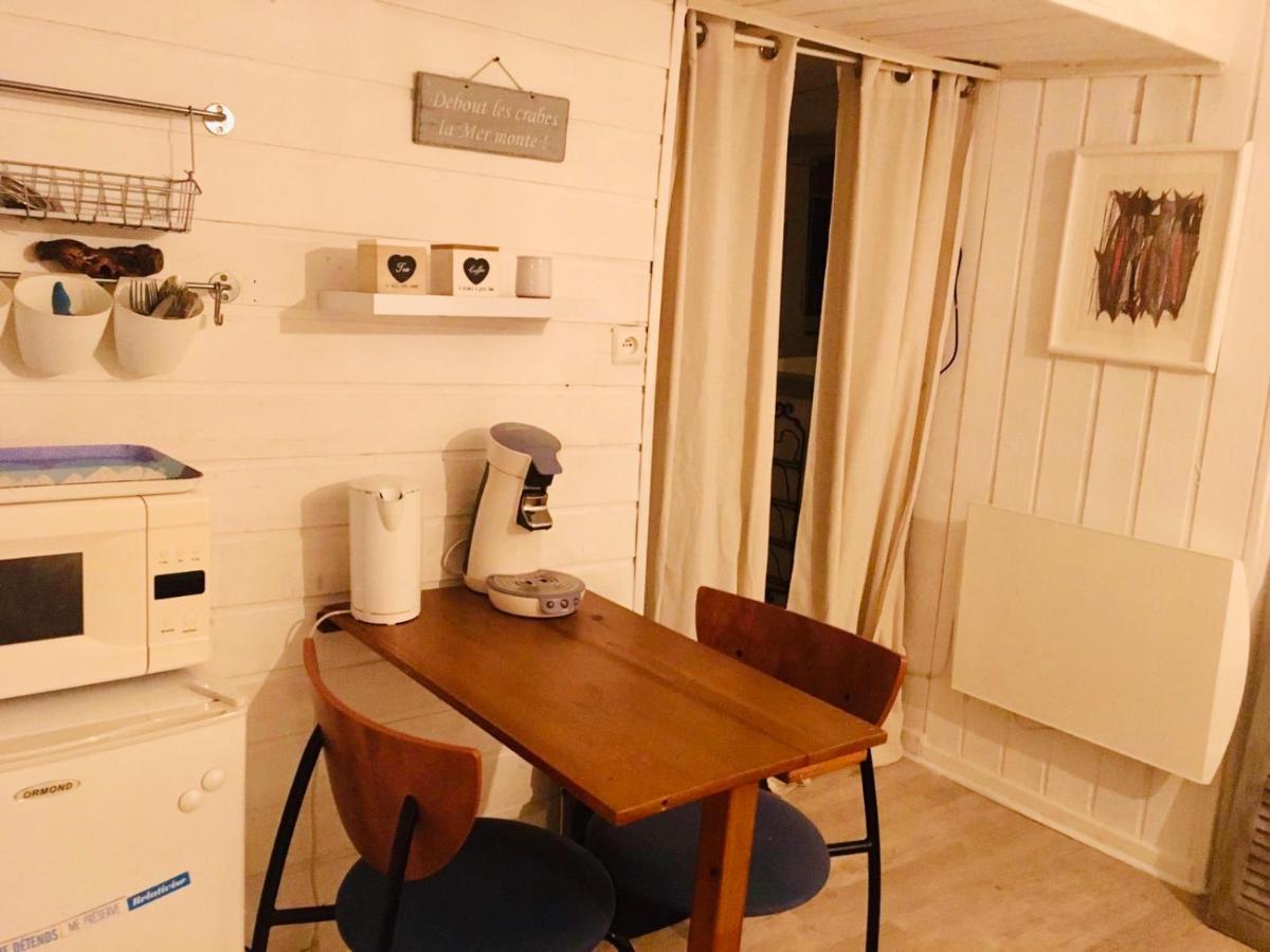 Studio Vue Mer - Ideal Voyageur Solo, A Velo, A Pied Perros-Guirec Exterior photo